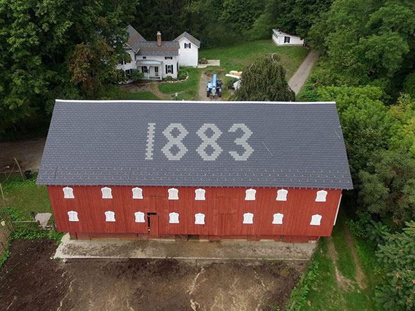 DaVinci-Historic-1883-Barn-Composite-Slate