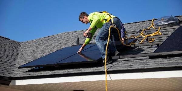 Instant Roofer Should you invest in solar panels?