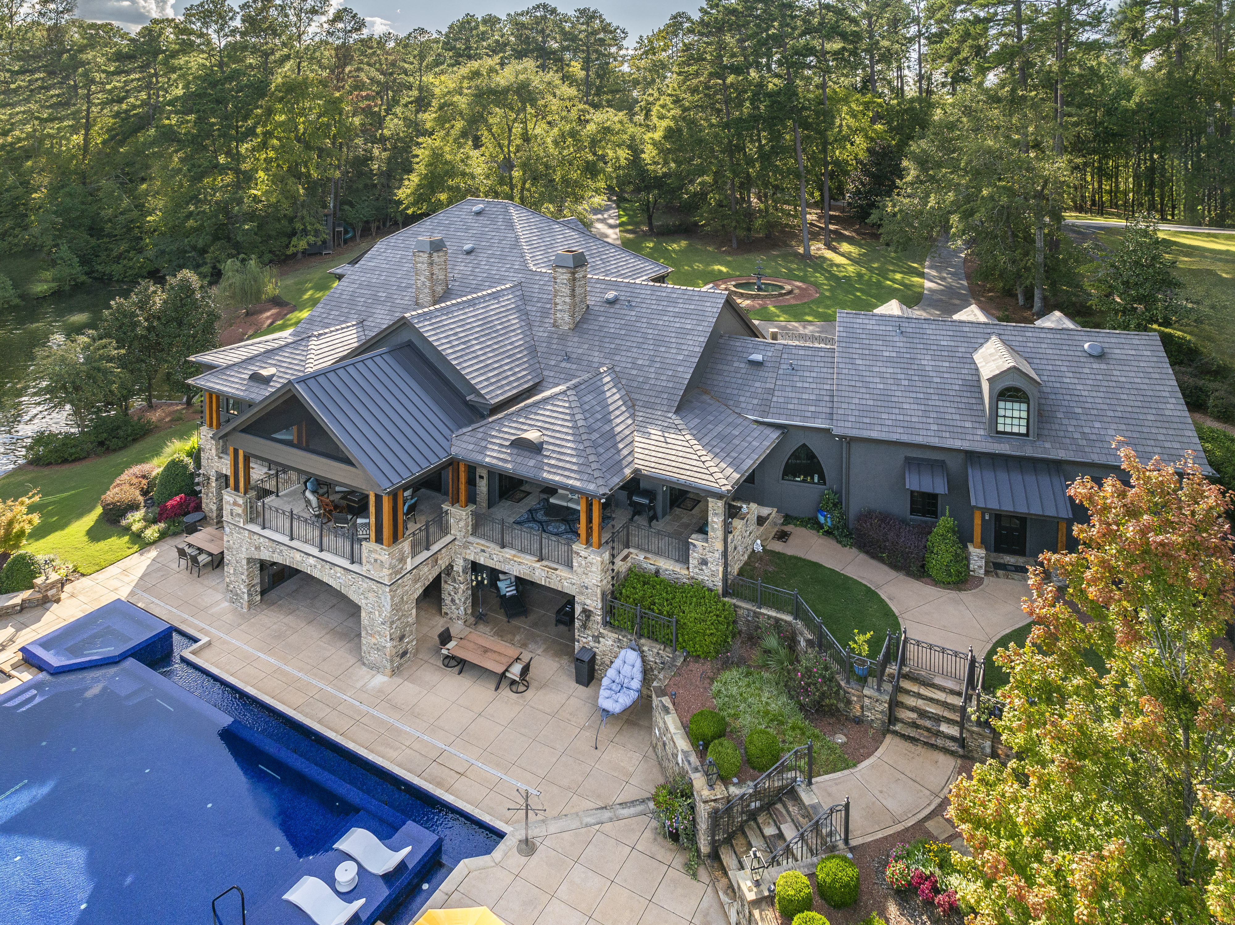 DaVinci Roofscapes - 2024 Project of the Year - Oconee Designer Roofing