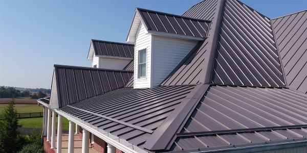 Metal Central - Why metal siding outshines wood and vinyl